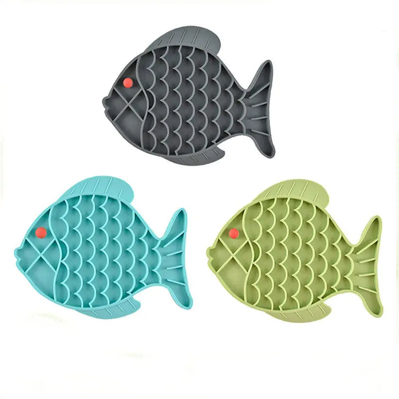 Silicone Pet Lick Pad – Slow Feeder for Dogs & Cats