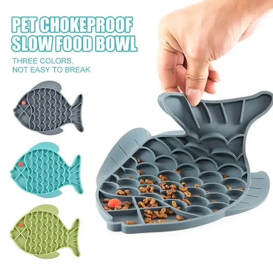Silicone Pet Lick Pad – Slow Feeder for Dogs & Cats
