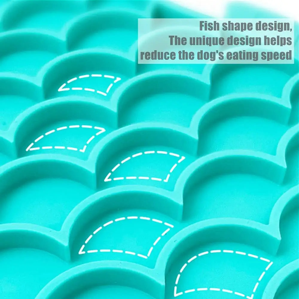 Silicone Pet Lick Pad – Slow Feeder for Dogs & Cats
