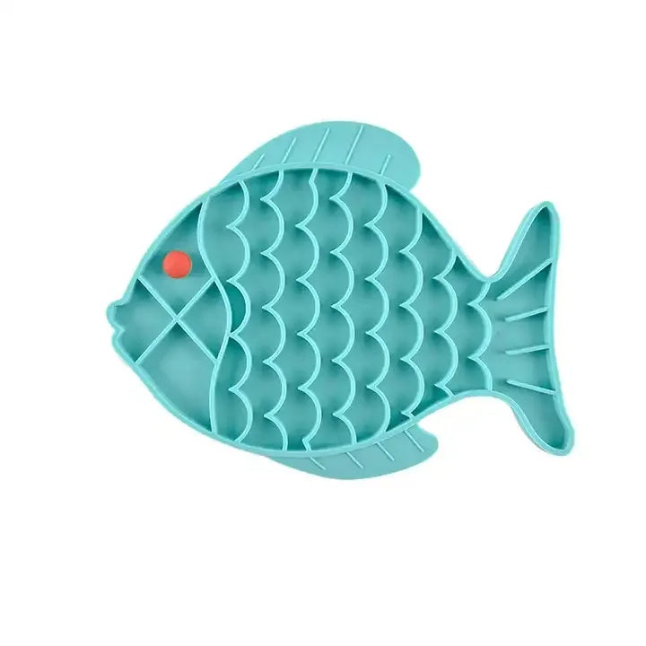 Silicone Pet Lick Pad – Slow Feeder for Dogs & Cats